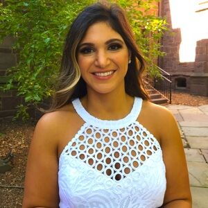 Meet your Posher, Gina